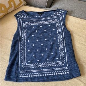 Banana Republic Sleeveless shirt.